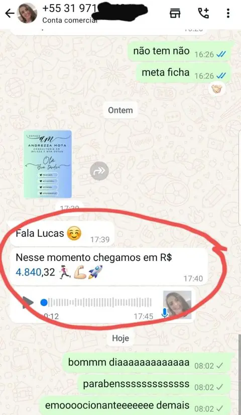 Aluna comemorando R$4.840,32 em vendas
